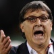Santos e representantes de t&eacute;cnico do Newell"s se re&uacute;nem, mas esbarram em Libertadores