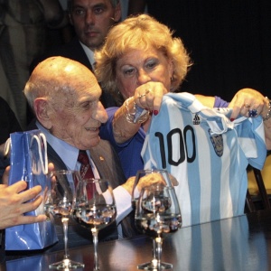 Francisco Varallo  homenageado na Argentina