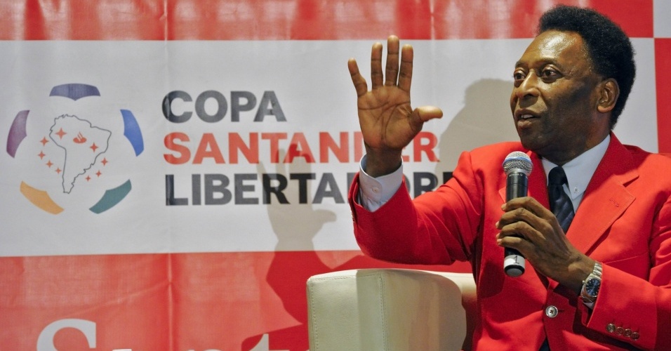 Pelé promoveu a Libertadores na Cidade do México e aproveitou para falar sobre Copa do Mundo