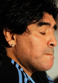 Diego Maradona diz que o povo est com a seleo argentina