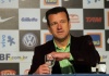 Dunga conversa com a imprensa no Rio de Janeiro após convocar a seleção à Copa-2010 - Júlio César Guimarães/UOL