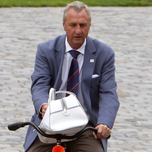 Johan Cruyff gostou do futebol apresentado pela seleo chilena na primeira fase do Mundial