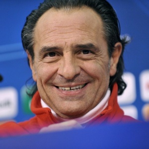 Cesare Prandelli, tcnico da Fiorentina, deve substituir Marcello Lippi na seleo aps a Copa