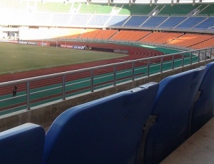 Viso interna do estdio Nacional da Tanznia; palco do jogo tem capacidade para 65 mil pessoas
