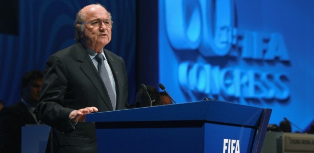 Blatter apresentou medidas em que promete limpar a corrupção da "família" Fifa - Alexander Hassenstein/FIFA