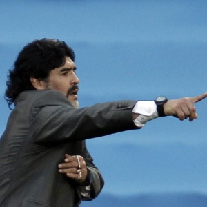 Antes da chegada do time de Maradona, diversas modificaes na estrutura foram solicitadas