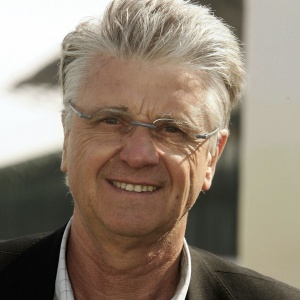 Aim Jacquet foi campeo como treinador da seleo francesa na Copa do Mundo de 1998