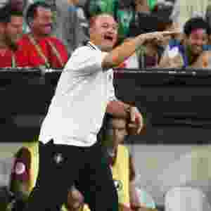 Assistir Kung Fu Futebol Clube Mega Filmes Hd Brasil Teve 3 Bolas De Ouro Hoje So Um Neymar Irregular Diz