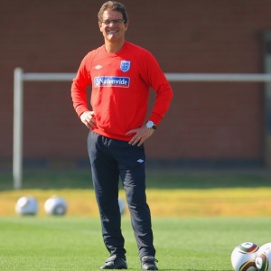 Treinador italiano Fabio Capello comanda treinamento da seleo inglesa em Rustemburgo