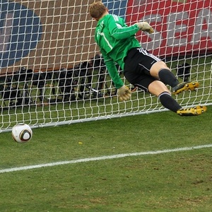 Neuer destaca performance coletiva da Alemanha na goleada sobre a seleo inglesa por 4 a 1