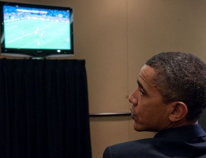 Barack Obama assistiu  derrota dos EUA contra Gana, 2 a 1, pelas oitavas da Copa do Mundo