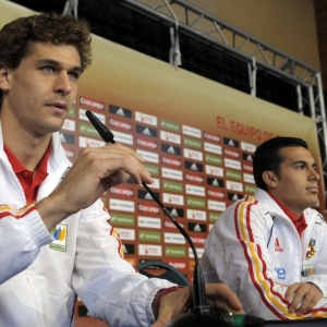 Fernando Llorente e Pedro concordaram sobre a possibilidade de retranca paraguaia durante jogo
