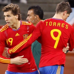 Fernando Torres pouco apareceu na partida contra Portugal e ganhou 'adversrio' pela vaga de titular